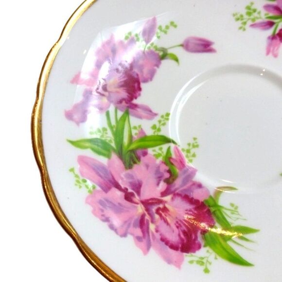Vintage Grosvenor Orchid‎ Bone China Teacup with Matching Saucer - Picture 8 of 11
